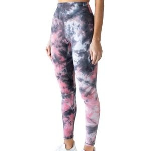 Ellyn Leggings 25" - Puffins Tie Dye size medium